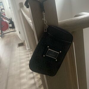 Small guess wallet wristlet